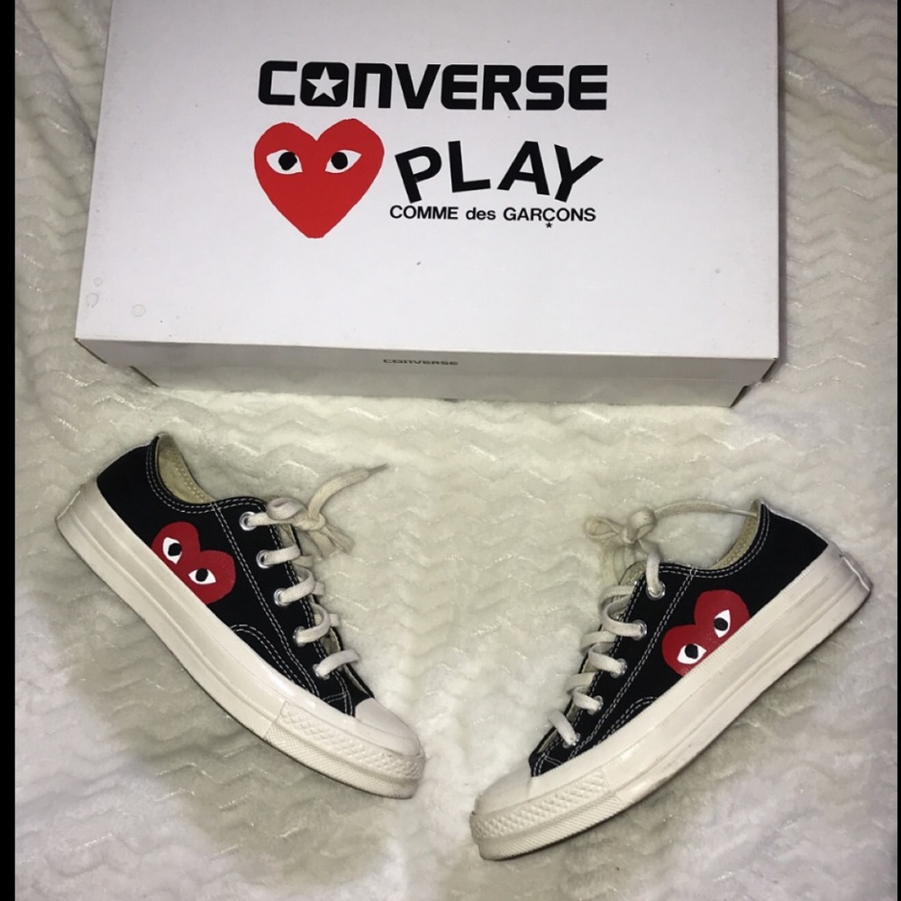 Comme Des Garçons PLAY CONVERSE
